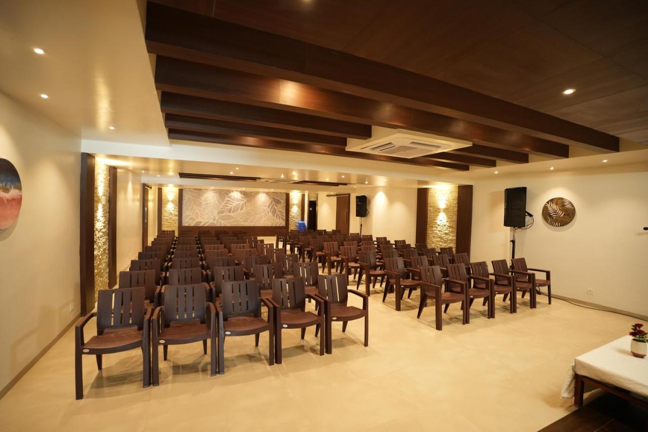 Sri Ambal Grand Hotel Virudunagar Eksteriør billede