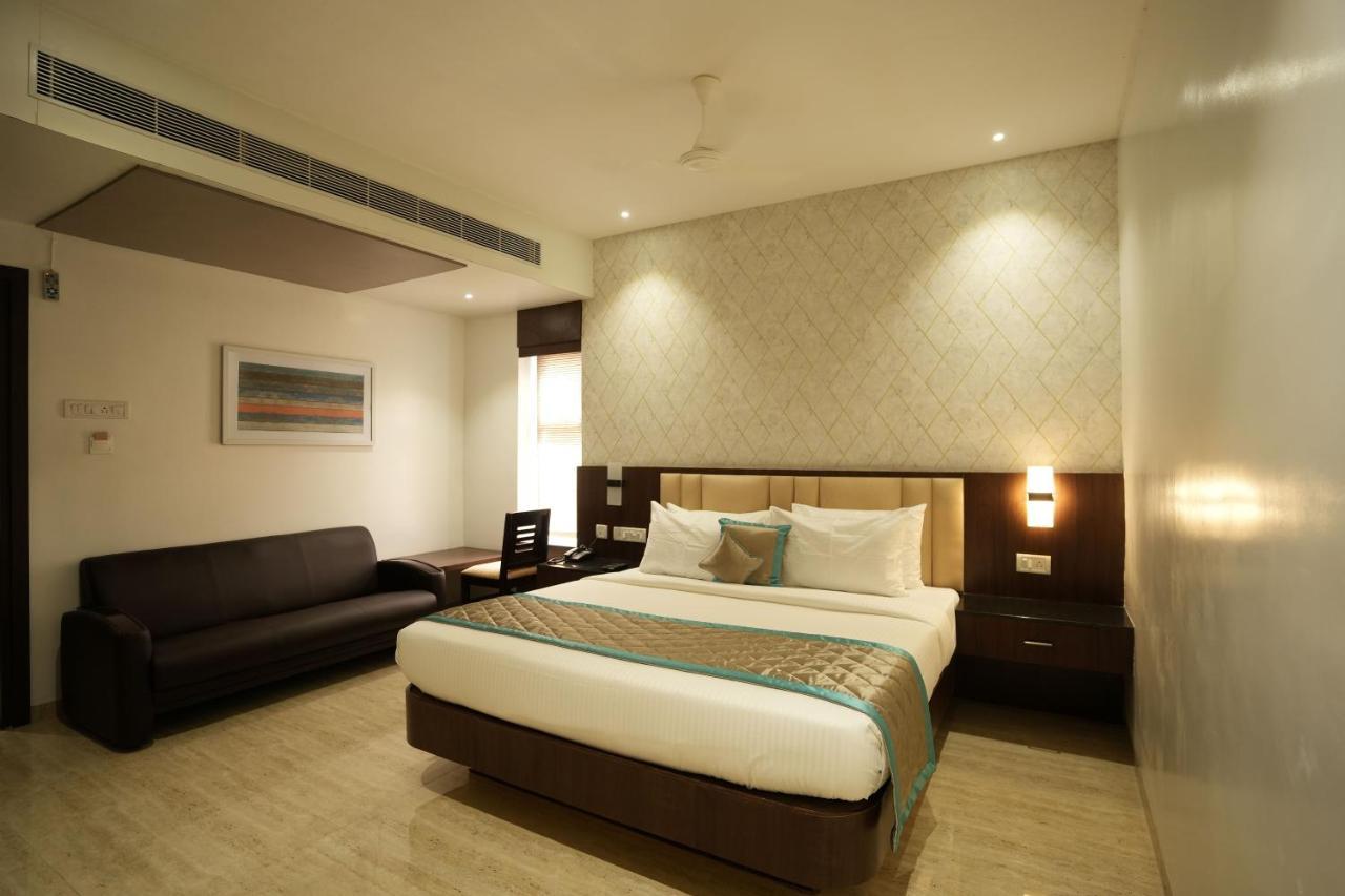 Sri Ambal Grand Hotel Virudunagar Eksteriør billede