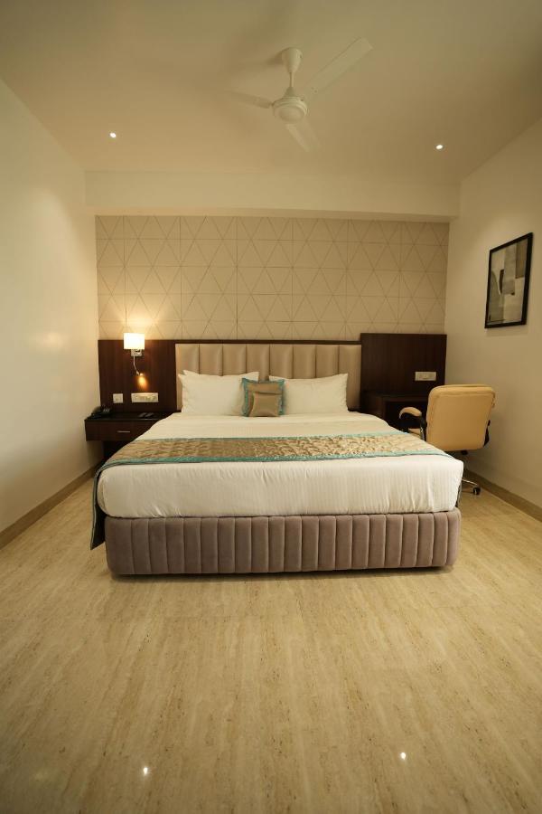Sri Ambal Grand Hotel Virudunagar Eksteriør billede